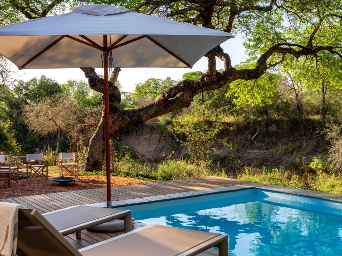 Nomads Den Private Villa With Heated Pool On Hoedspruit Wildlife Estate Riverbed Exterior foto